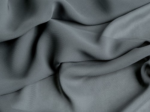 tkanina szyfon gładki w kolorze szarym