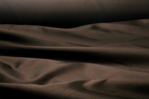 Hrubá polyesterová podšívka, hnedá