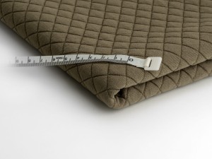 Kötött steppelt Big Check Light Olive