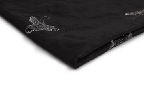 ctkanina w haftowane motylki w kolorze czarnym