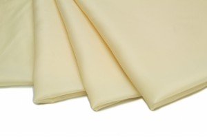 Poliészter vanília bélés