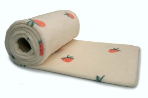 Plyšová Minky vytlačené Jahody