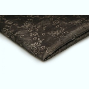 Taft hímzett kis virágok szürke