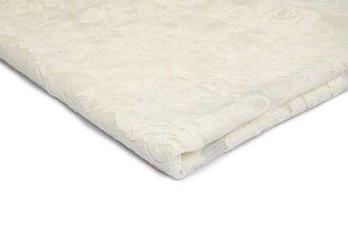 dzianina koronka w kolorze ecru