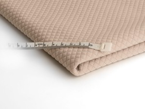 Steppelt kötött szövet kis kockás bézs