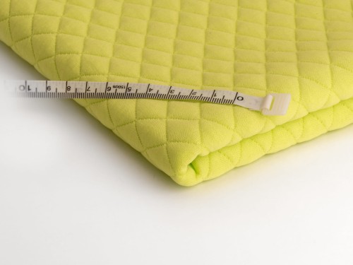 dzianina pikowana duża kratka w kolorze limonka